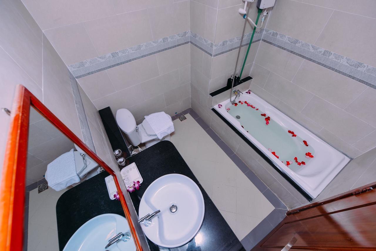 Sky Palace Boutique Hotel Battambang Eksteriør billede