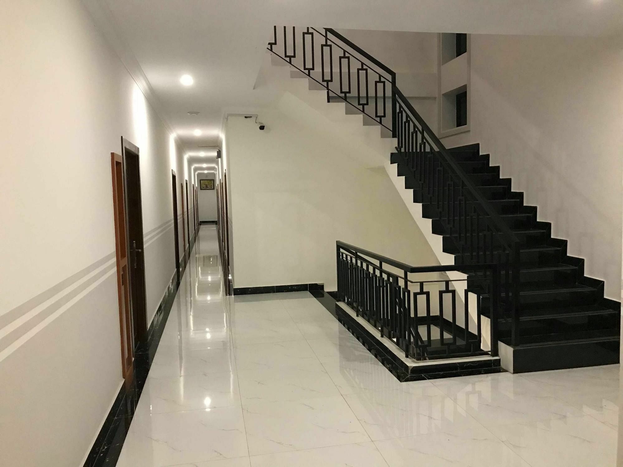 Sky Palace Boutique Hotel Battambang Eksteriør billede