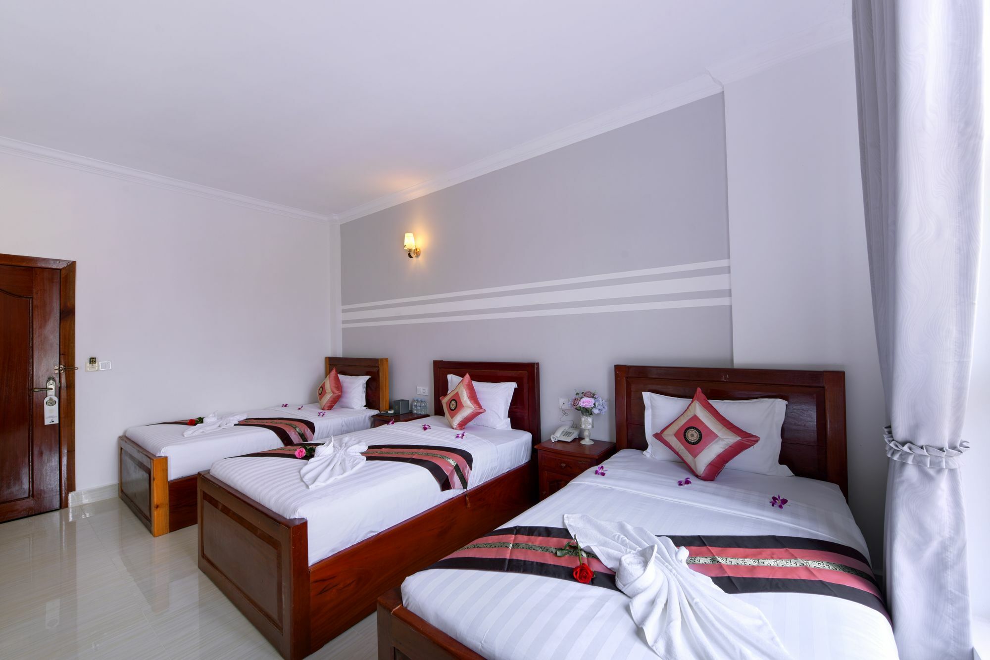 Sky Palace Boutique Hotel Battambang Eksteriør billede