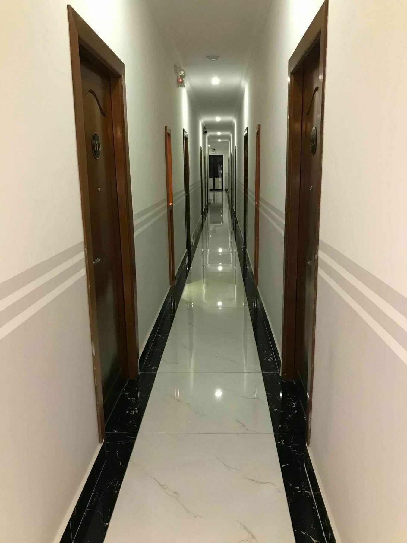 Sky Palace Boutique Hotel Battambang Eksteriør billede