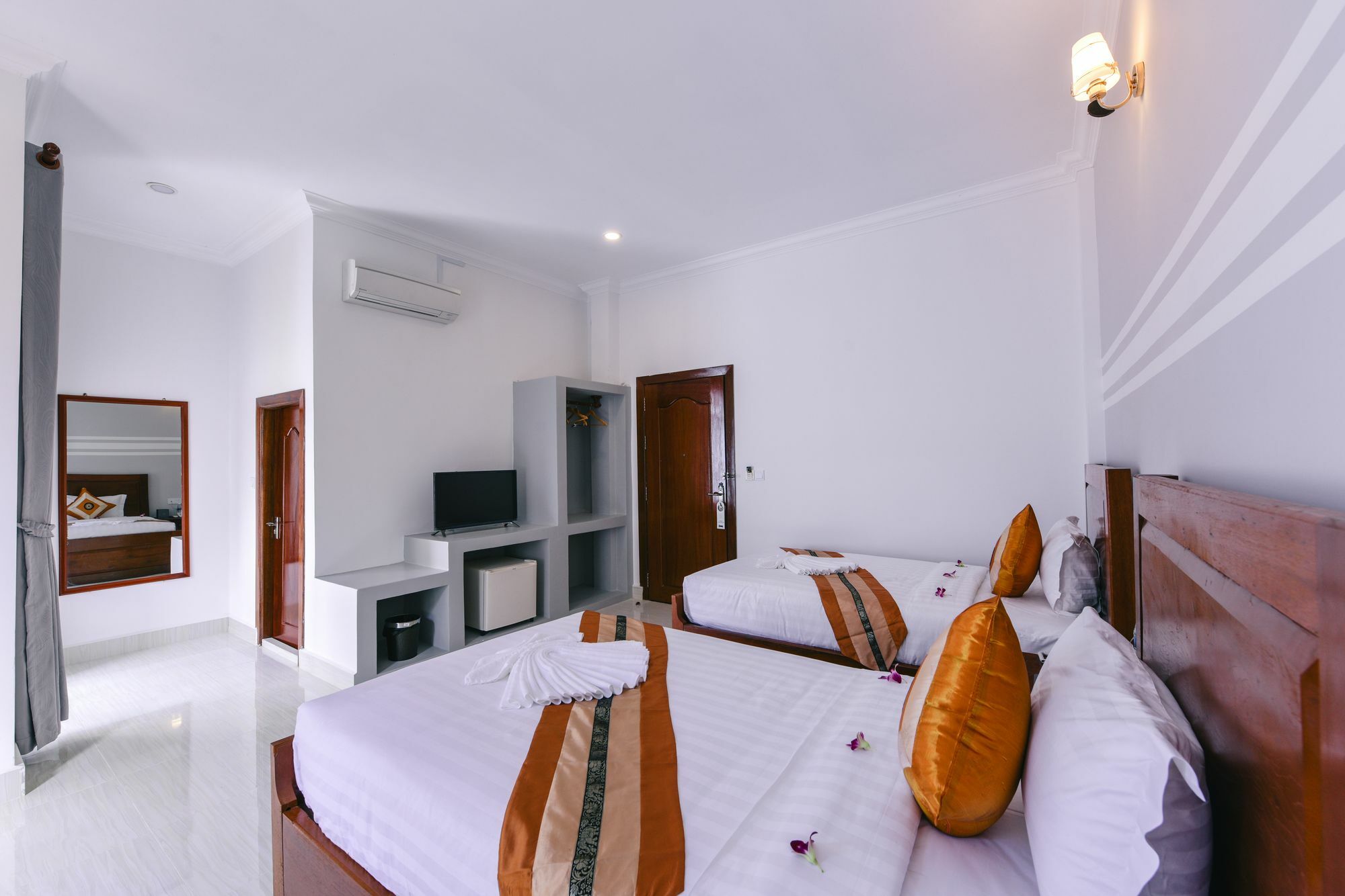 Sky Palace Boutique Hotel Battambang Eksteriør billede